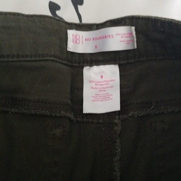 Pants - Picture 2 of 3